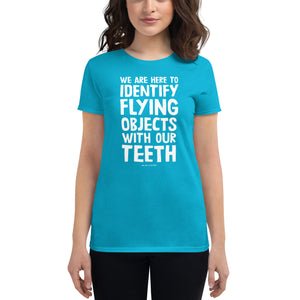 women's fitted t-shirt: identifying flying objects